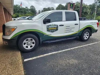 Vehicle Graphics Photo